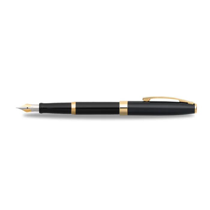 Sheaffer® SAGARIS 9471 Gloss Black Fountain Pen With Gold Tone Trim - Medium