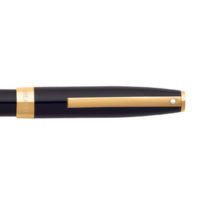 Sheaffer® SAGARIS 9471 Gloss Black Fountain Pen With Gold Tone Trim - Medium